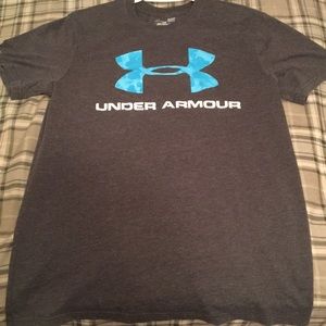 Under Armour Tshirt
